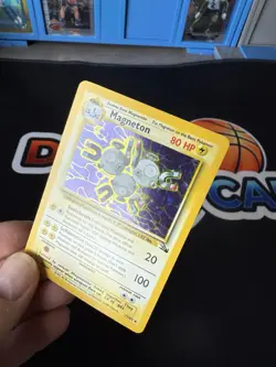 1999 Magneton Pokemon Card LP Holo Fossil Set 11/62 WOTC - Image 2