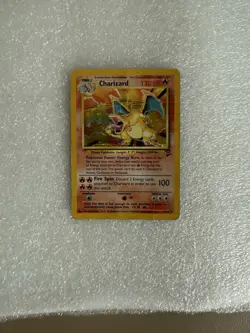 PokÃ©mon TCG Charizard 4/130 Base Set 2000 Holo Rare WOTC Vintage Card HP - Image 3