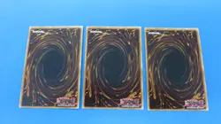 3x  WIGHTLORD   PLAYSET UNLIMITED  OP27-EN008  SUPER  RARE  YUGIOH PACK FRESH - Image 2