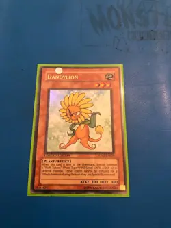 YUGIOH Ultra Rare Dandylion JUMP-EN029 - Image 2
