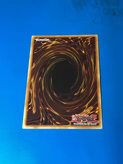 YUGIOH Gold Rare Blackwing - Nothung The Starlight PGL2-EN013 1st Edition - Image 2