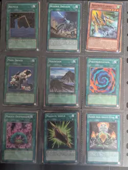 Yu-Gi-Oh! Small Collection Binder Of 90 Cards 1996 first edition in plastic - Image 17