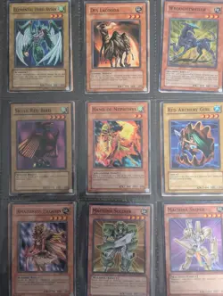 Yu-Gi-Oh! Small Collection Binder Of 90 Cards 1996 first edition in plastic - Image 18