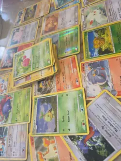 50 Card Mid Era Pokémon Lot U - Image 8