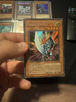 Blade Knight CT1-EN002 2004 Collectors Tin Limited Edition - Image 2