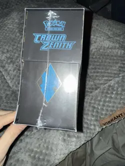 Pokemon TCG Crown Zenith Elite Trainer Box Plus - 12 Packs PokÃ©mon Center - Image 4